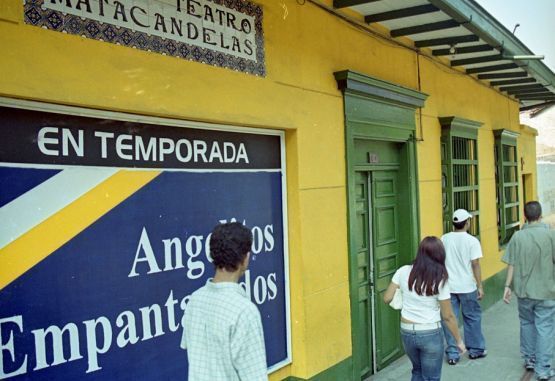 Teatro Matacandelas