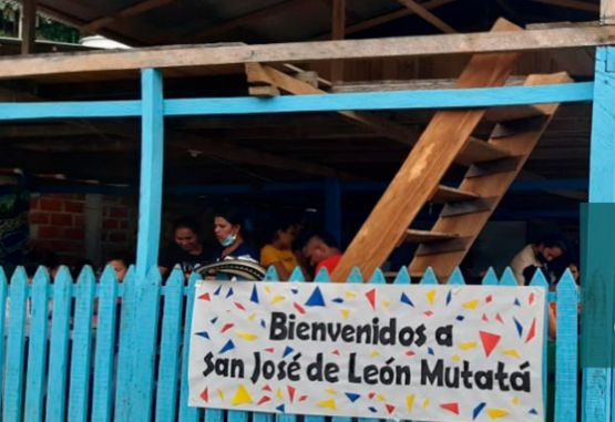 Traslado de excombatientes a Mutatá