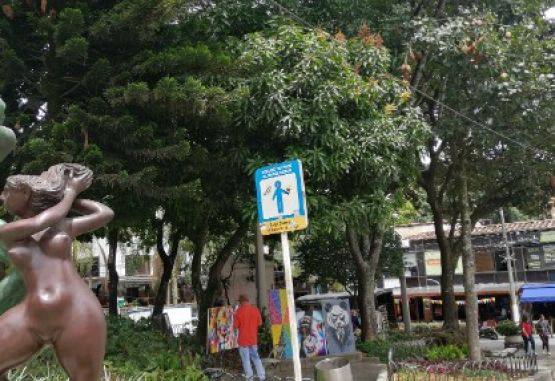 PARQUE LLERAS 1