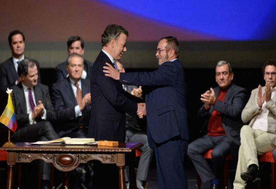 Suscripción del acuerdo final