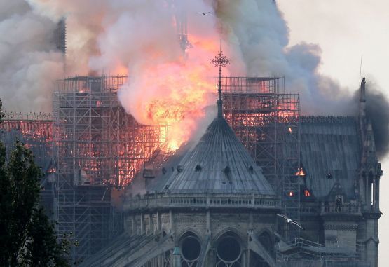 Incendio en Notre Dame.