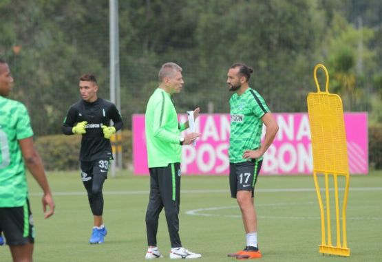 Paulo Autuori Hernan Barcos