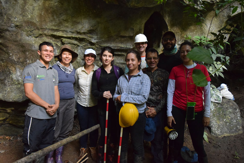 equipo de trabajo geoarqueología en San Luis