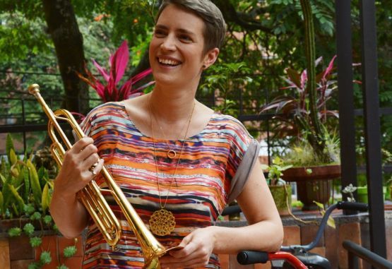 Maite Hontelé