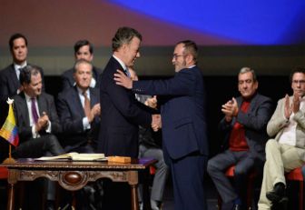 Suscripción del acuerdo final