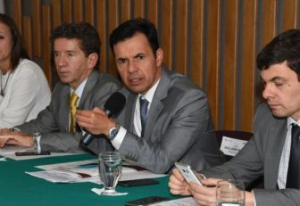 Reunión en la Gobernación de Antioquia