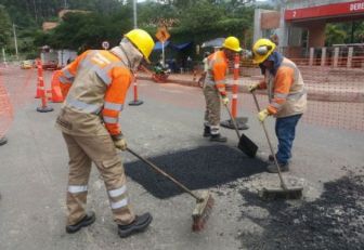 huecos en Medellín
