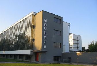 Edificio Bauhaus