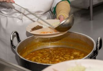 Programa de Alimentación Escolar en Medellín