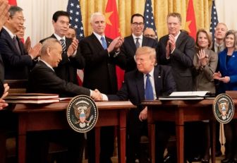 Donald Trump y Liu He